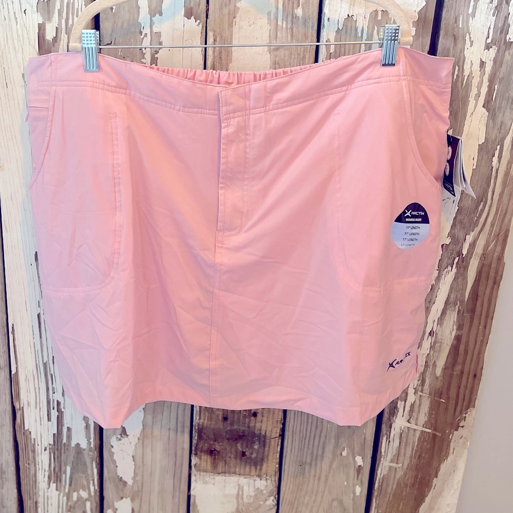 ARCTIX skort pink 2X NWT 17” length